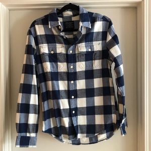 American Eagle Flannel Button-up